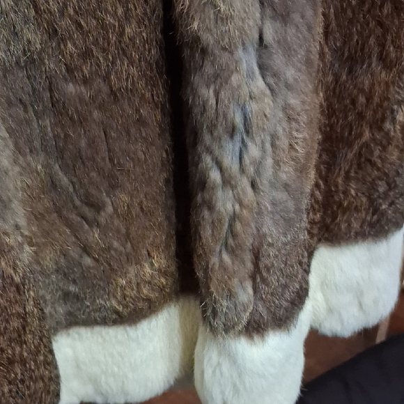 Source Unknown Brown and Cream Teddy Jacket - Picture 12 of 14